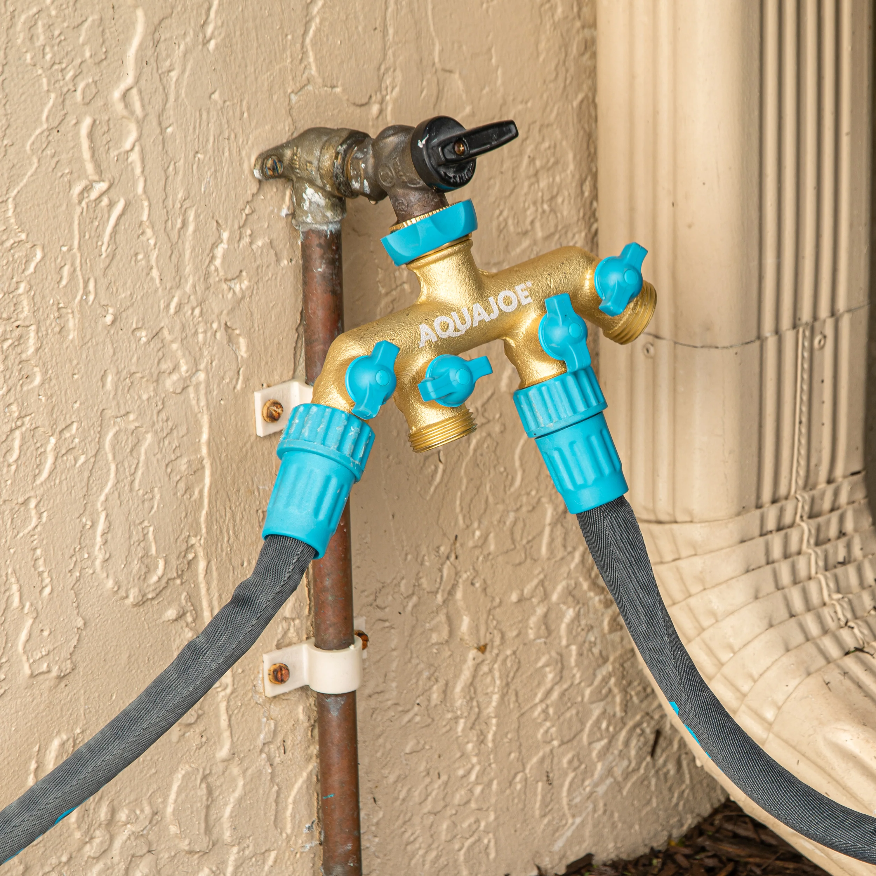 Aqua Joe AJ-FS4W Solid Brass 4-Connection Garden Hose Splitter - Image 4