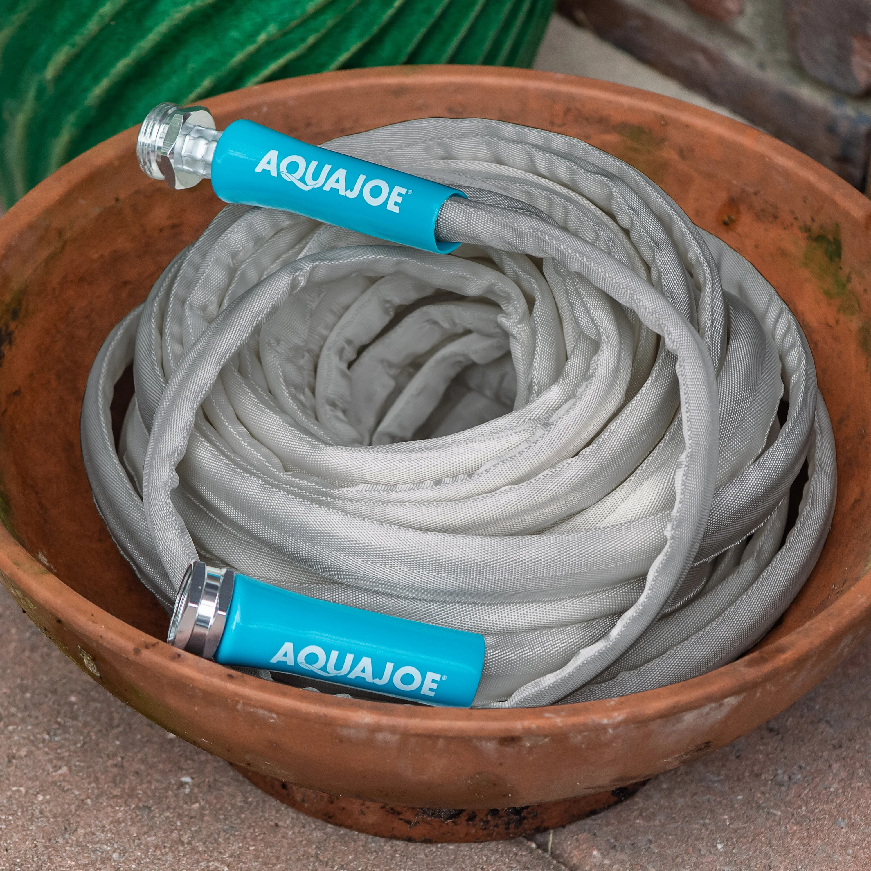 Aqua Joe Xtreme Fiberjacket Garden Hose | 100-Foot | 1/2-Inch Diameter | Metal Fittings - Image 8