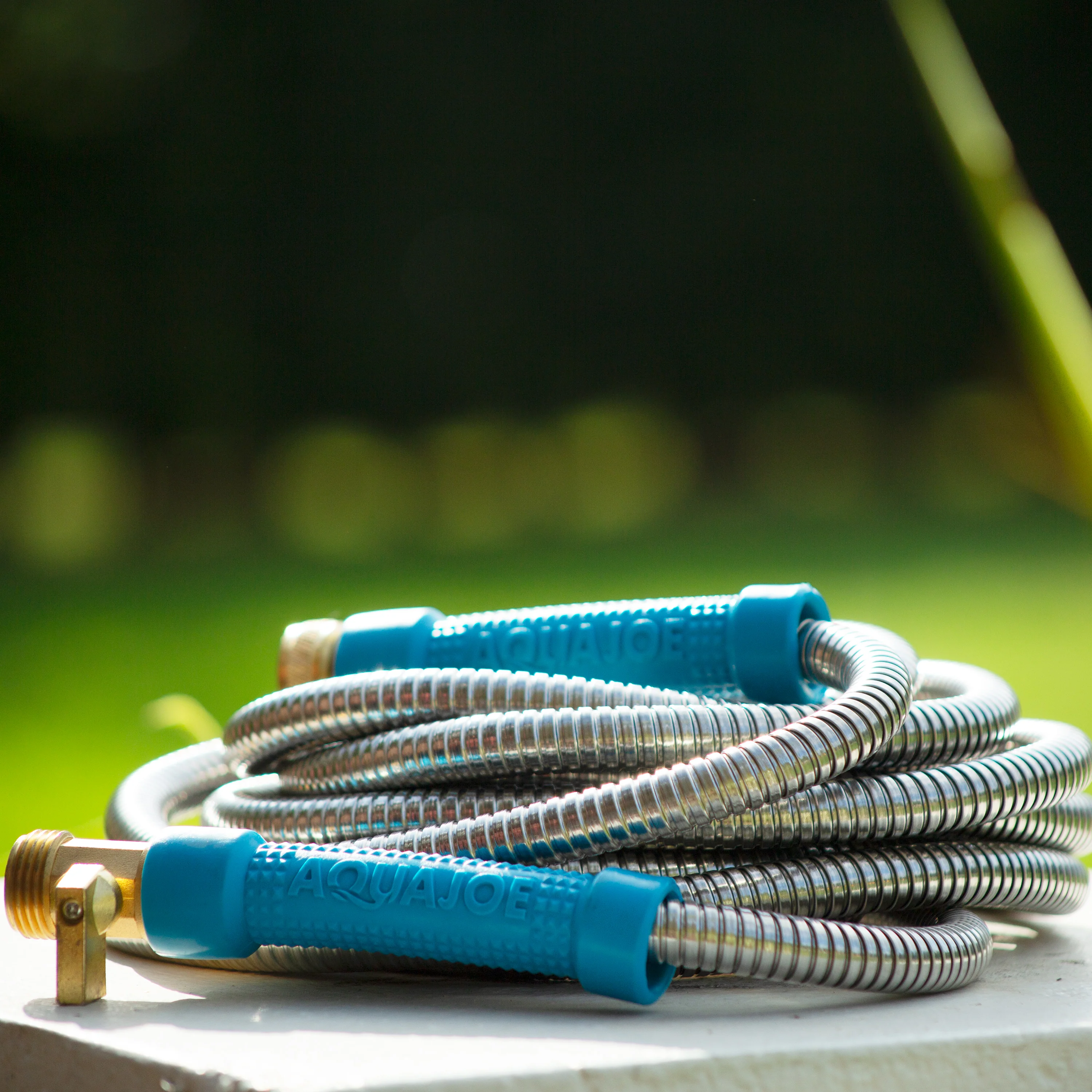 Aqua Joe AJSGH100-MAX Heavy-Duty Puncture Proof Garden Hose | 100-Foot | 1/2-Inch | w/ Brass Fitting & On/Off Valve | Spiral Constructed 304-Stainless Steel Metal - Image 17