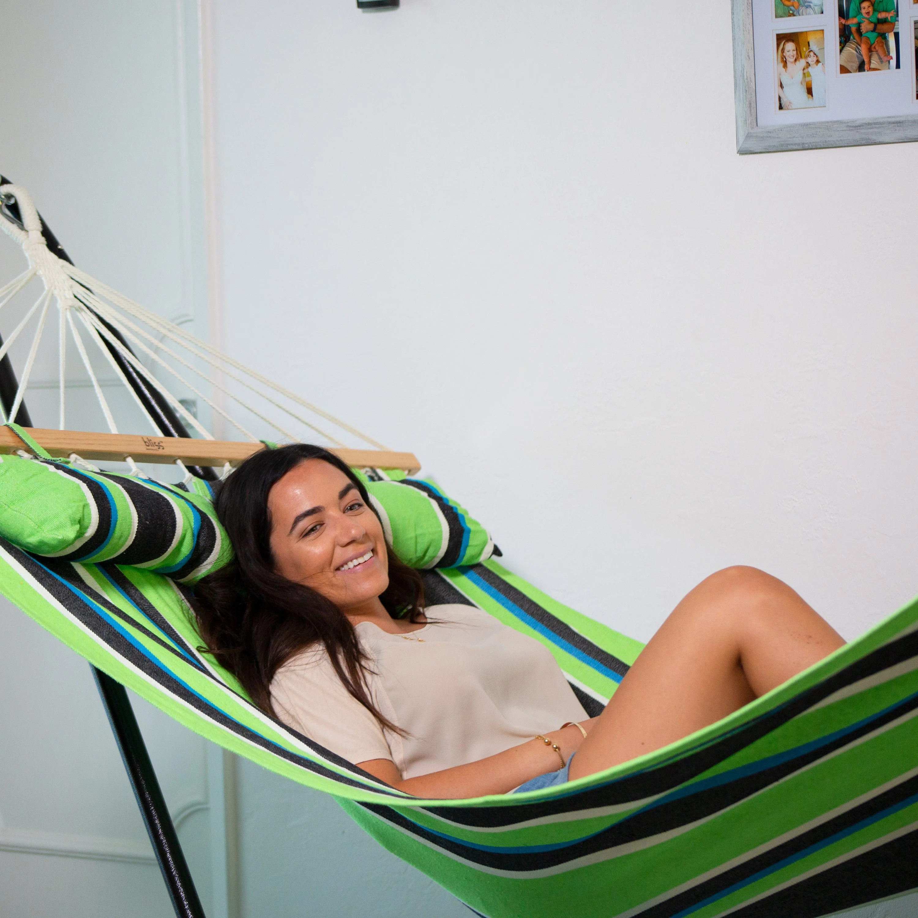Bliss Hammocks BH-404D Caribbean Hammock W/ Pillow & Hanging Hardware | 48-in. Wide | 265 Lb. Capacity (Mediterranean) - Image 7
