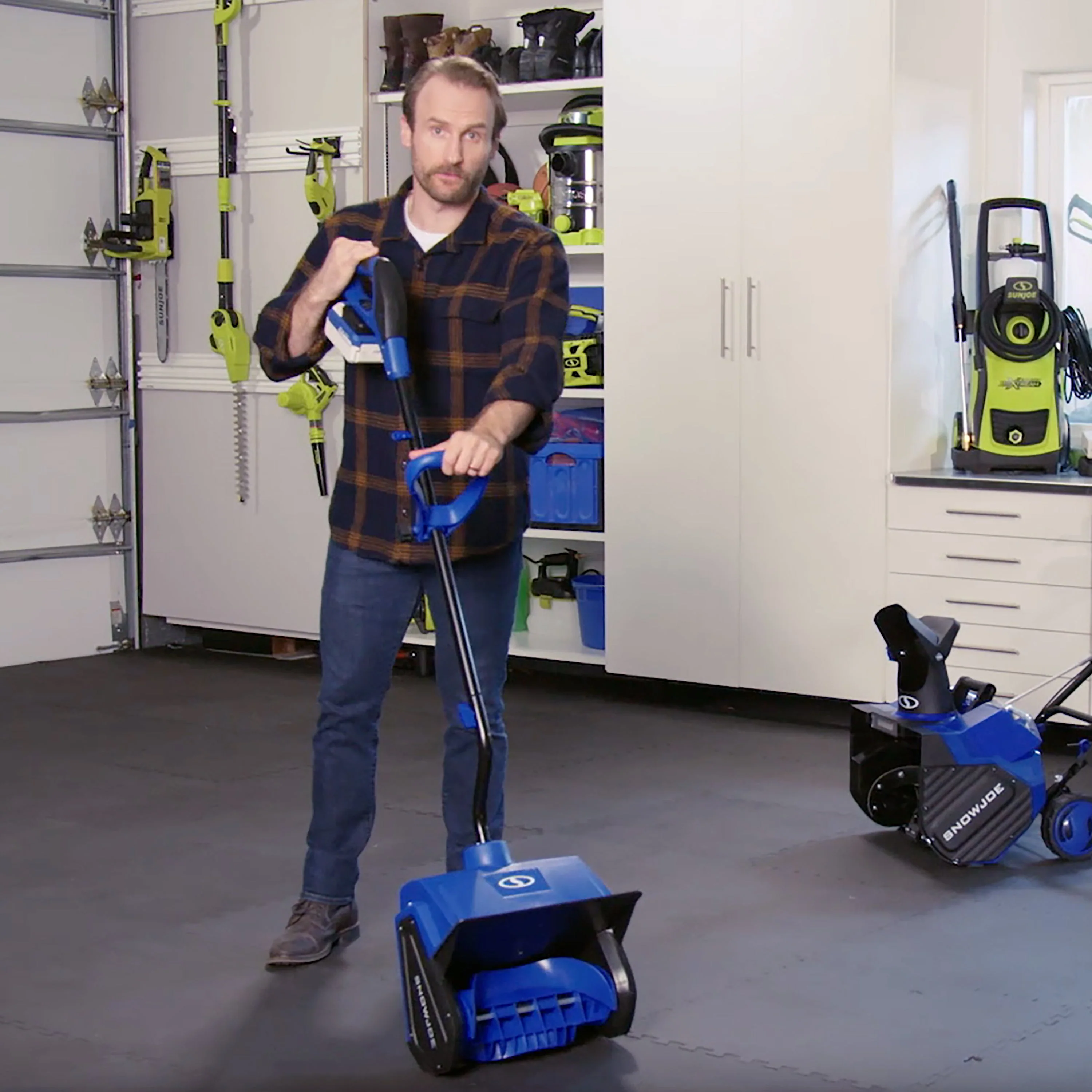 Snow Joe 24-Volt* IONMAX Cordless Snow Shovel Bundle | W/ 4.0-Ah Battery, Charger, Cover, Ice Scraper and Extended Warranty - Image 14