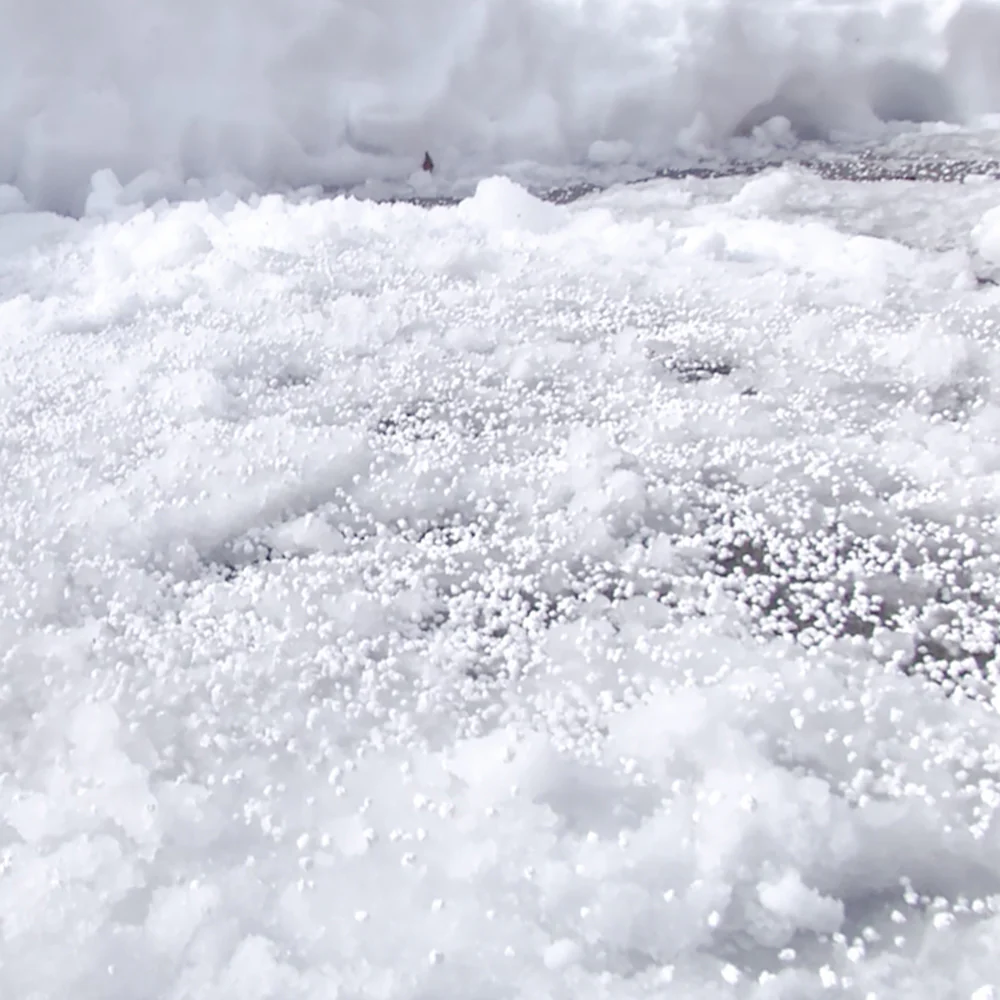 Snow Joe Pure Calcium Chloride Ice Melt Pellets | 20-Lb. Bag | 94% Pure | Melts Down To -25°F - Image 6