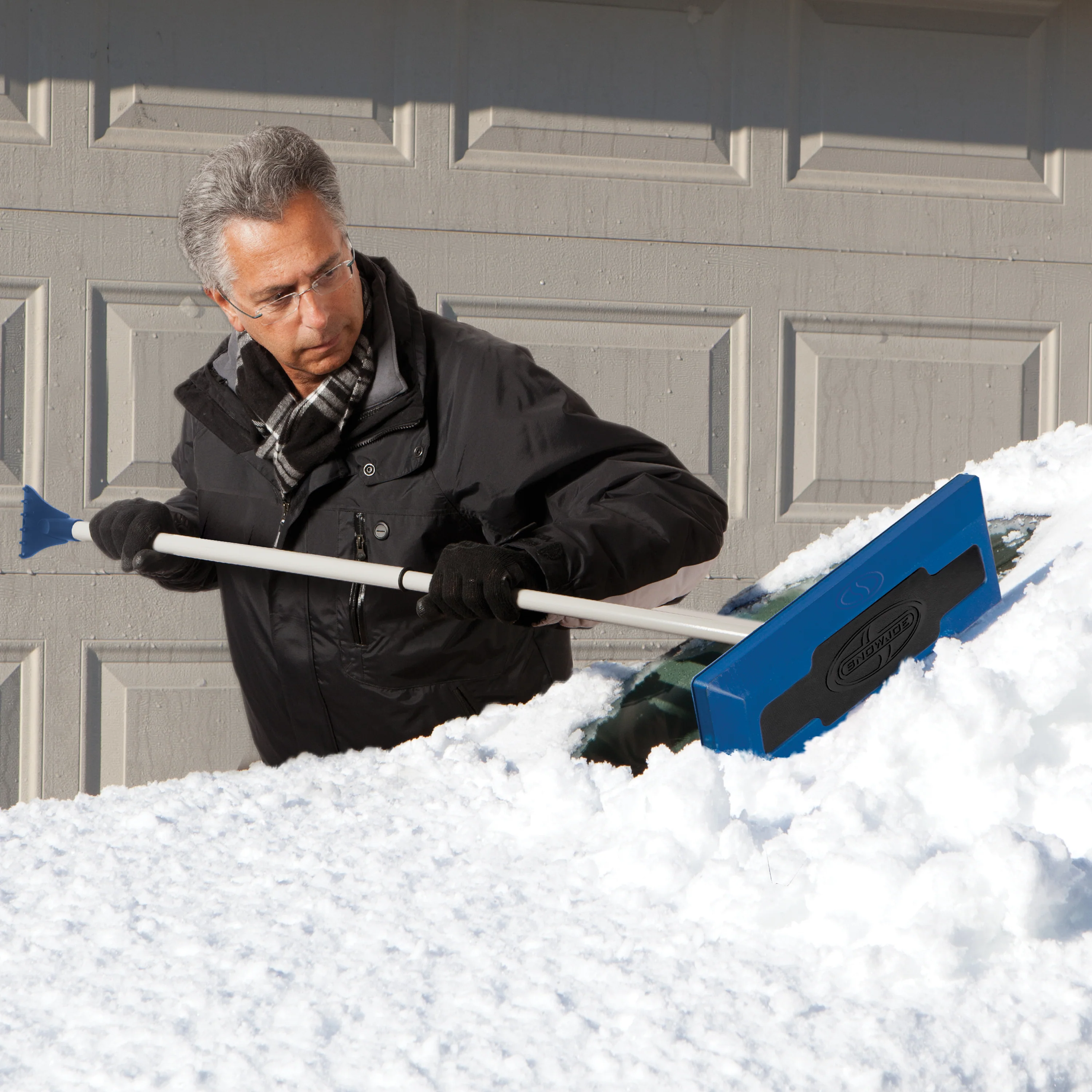 Snow Joe SJBLZD-4IN1-SJB Multi-Purpose Auto Snow Tool Kit | W/ Storage Bag | Snow Broom, Brush, Shovel, Scraper (Blue) - Image 12