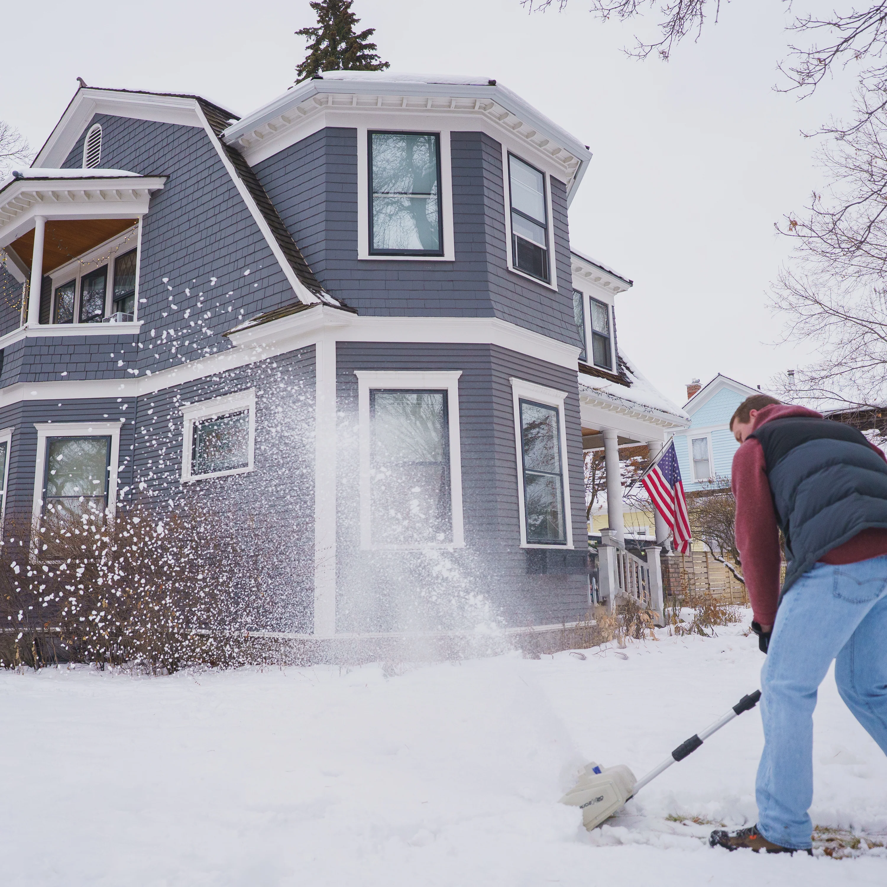 Snow Joe 20-Volt Cordless Snow Shovel Kit | Directional Chute | Brushless Motor | W/ 5.0-Ah Battery + Charger - Image 14