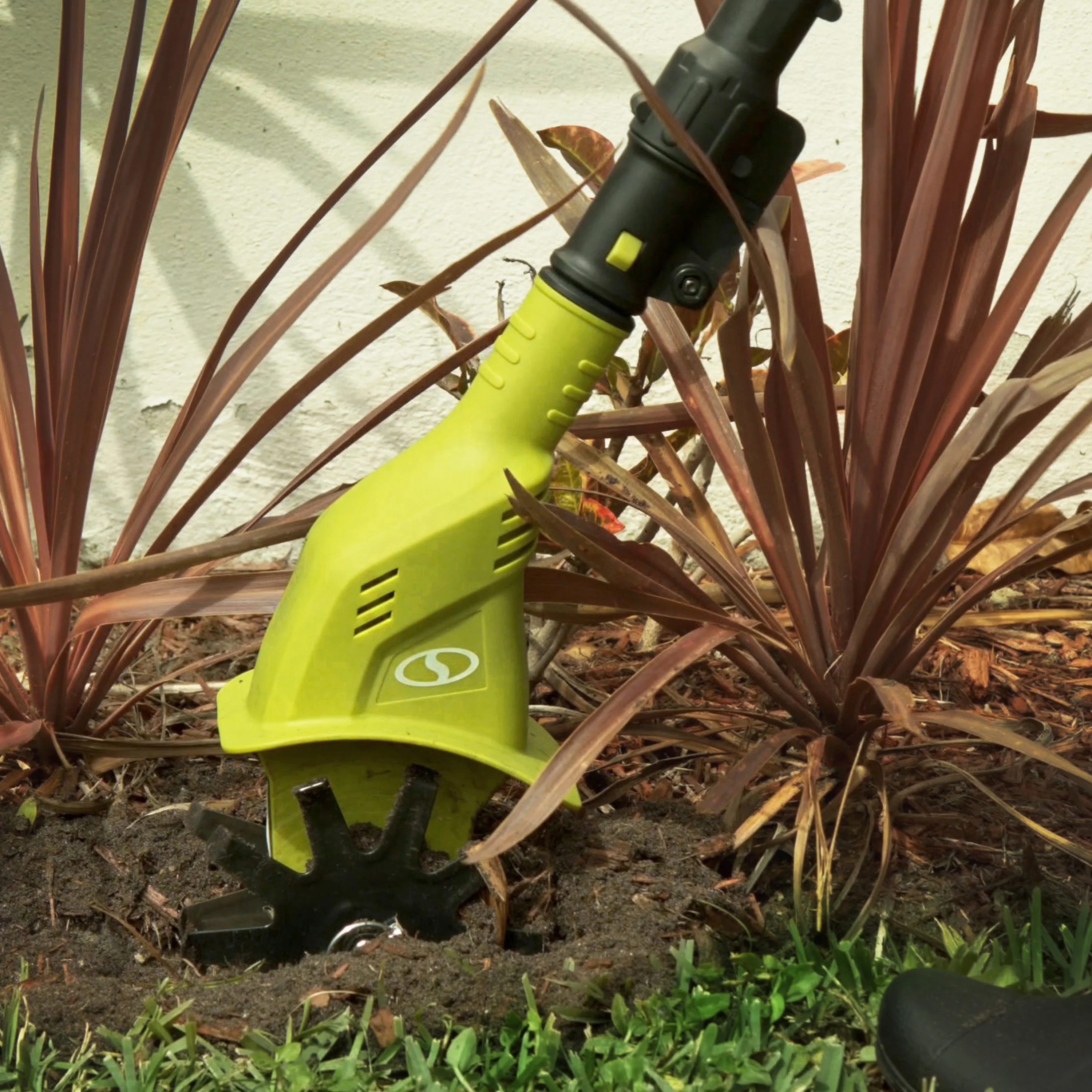 Sun Joe 24-Volt* IONMAX Cordless Garden Tiller + Cultivator Kit | 6-Inch Blade | W/ 2.0-Ah Battery + Charger (Green) - Image 10