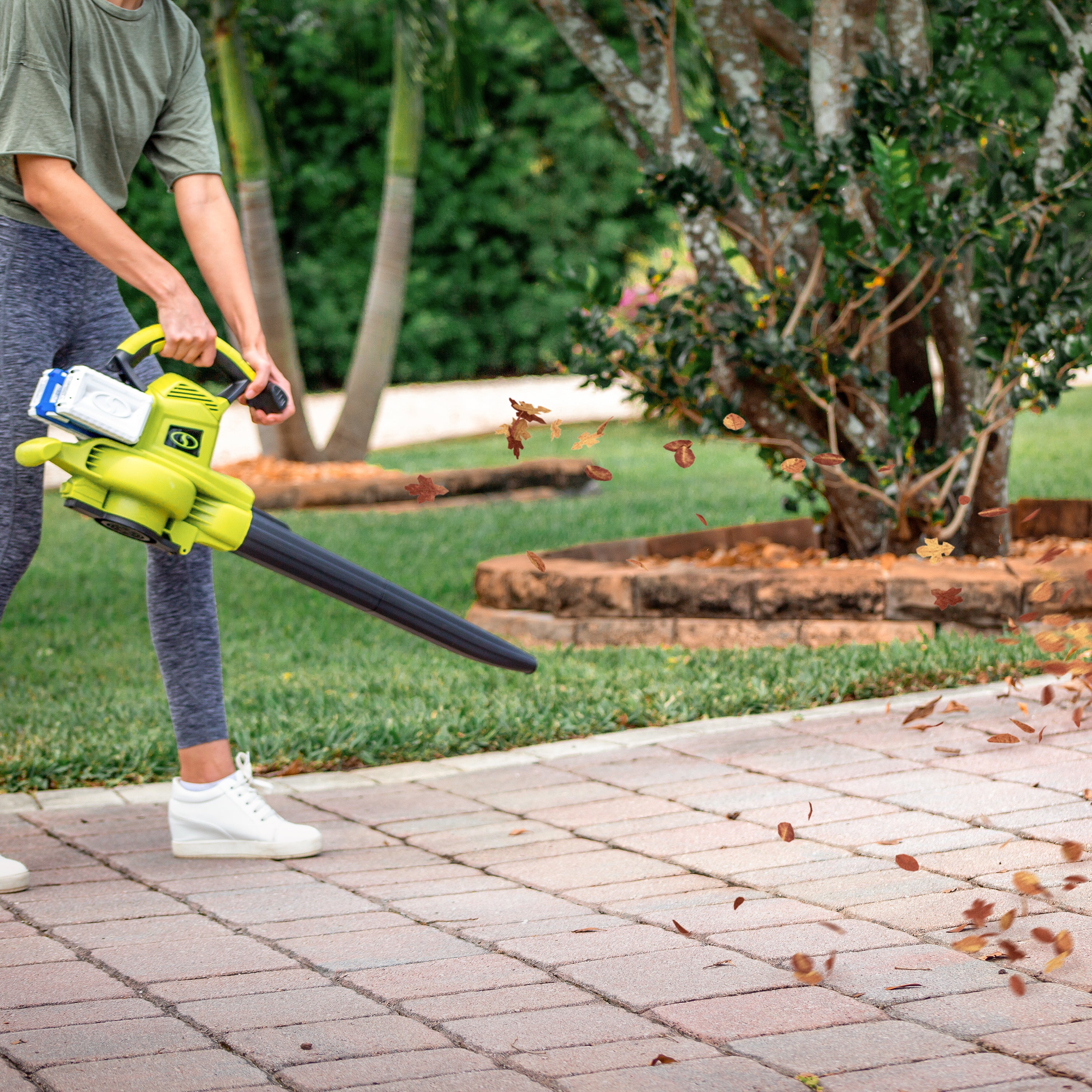 Sun Joe 24V-X2-BVM190 48-Volt* IONMAX Cordless Leaf Blower Vacuum Mulcher Kit | 190-MPH | 340-CFM | W/ 2 x 4.0-Ah Batteries + Charger - Image 7