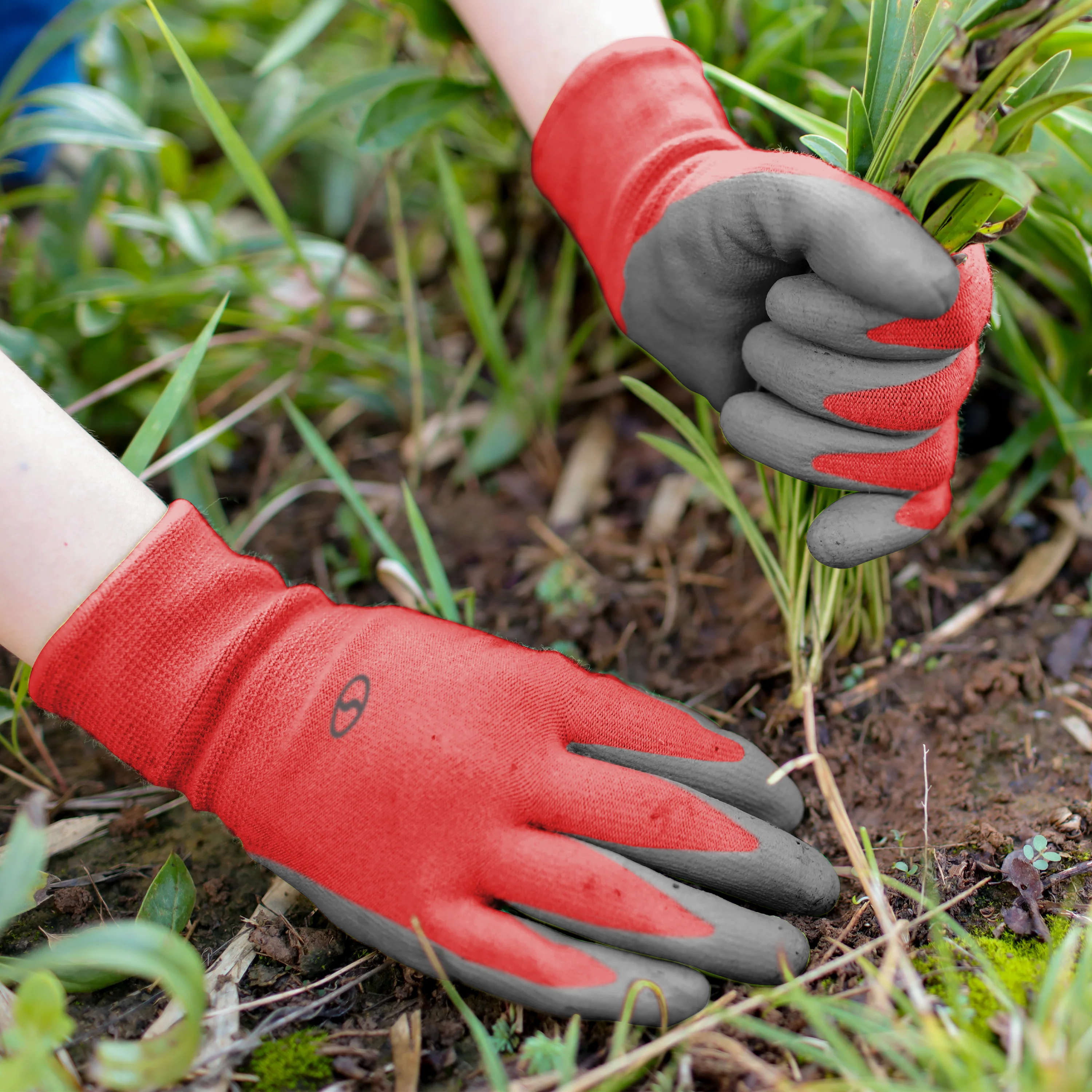 Sun Joe GGNP-S3-RED Reusable Nitrile-Palm Gloves | Tactile | Washable | One Size Fits Most | Set of 3 (Red) - Image 5