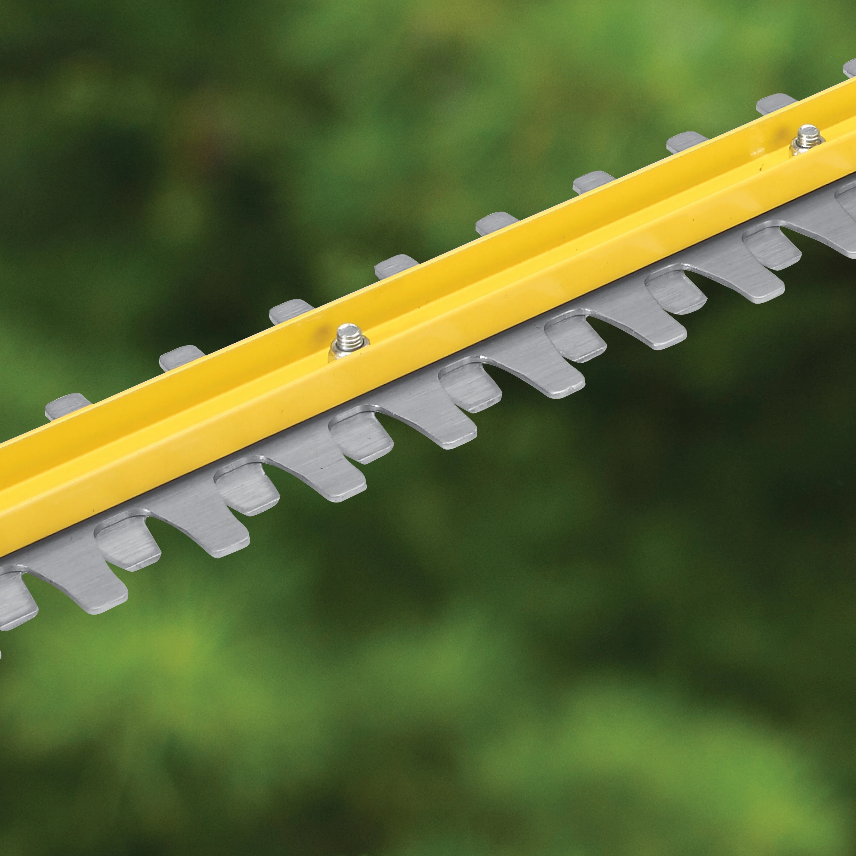 Sun Joe HJ22HTE-MAX Electric Dual-Action Hedge Trimmer | 22-Inch | 3.8 AMP | Dual-Handed Safety - Image 8